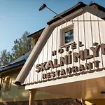 Skalni Mlyn 3*